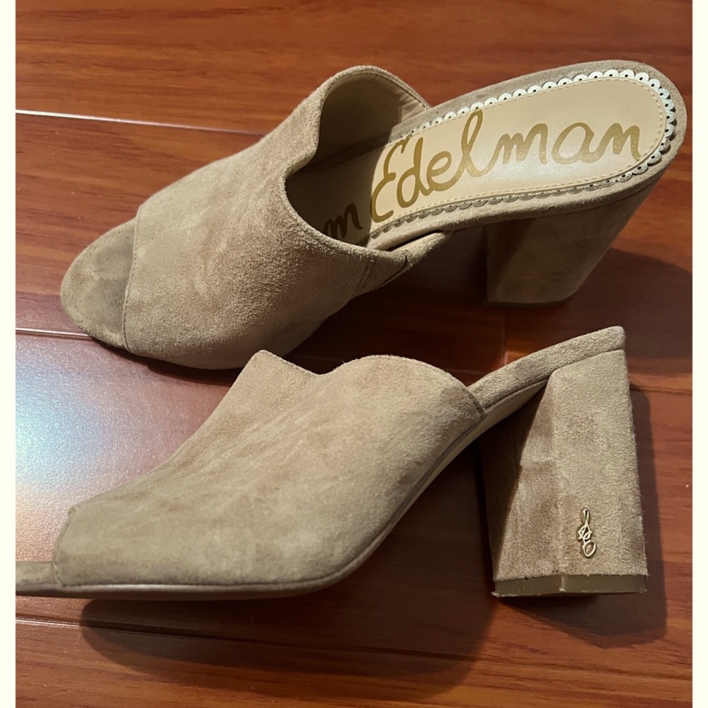 Sam Edelman Orlie Open Toe Mule Heel in Taupe
